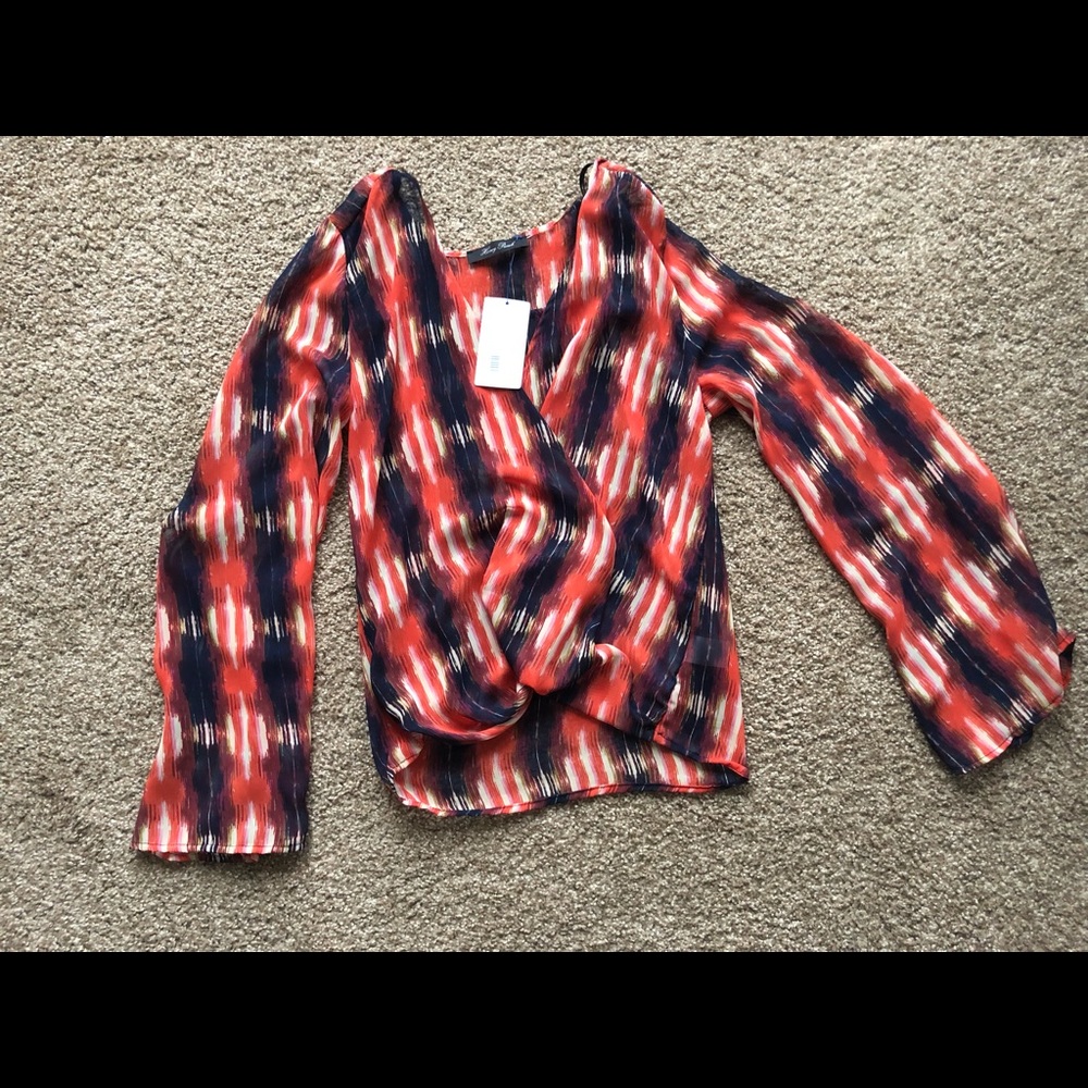 Boutique blouse size small